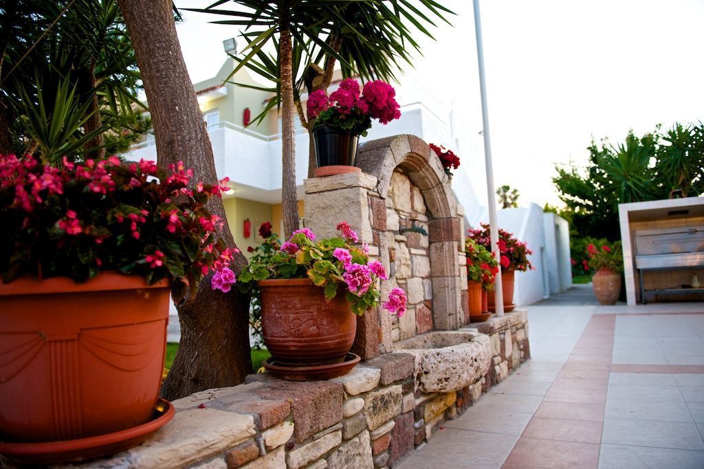 Lenaki Apartments Kos Town Exterior photo